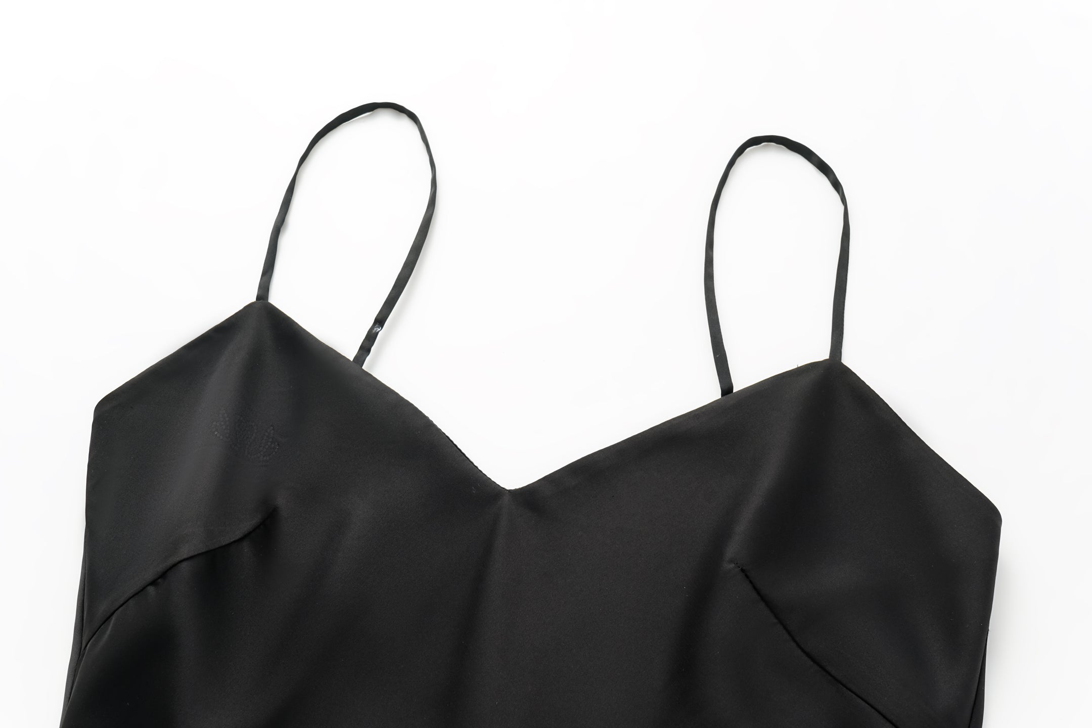 Black Silk Irregular Pattern Nightdress