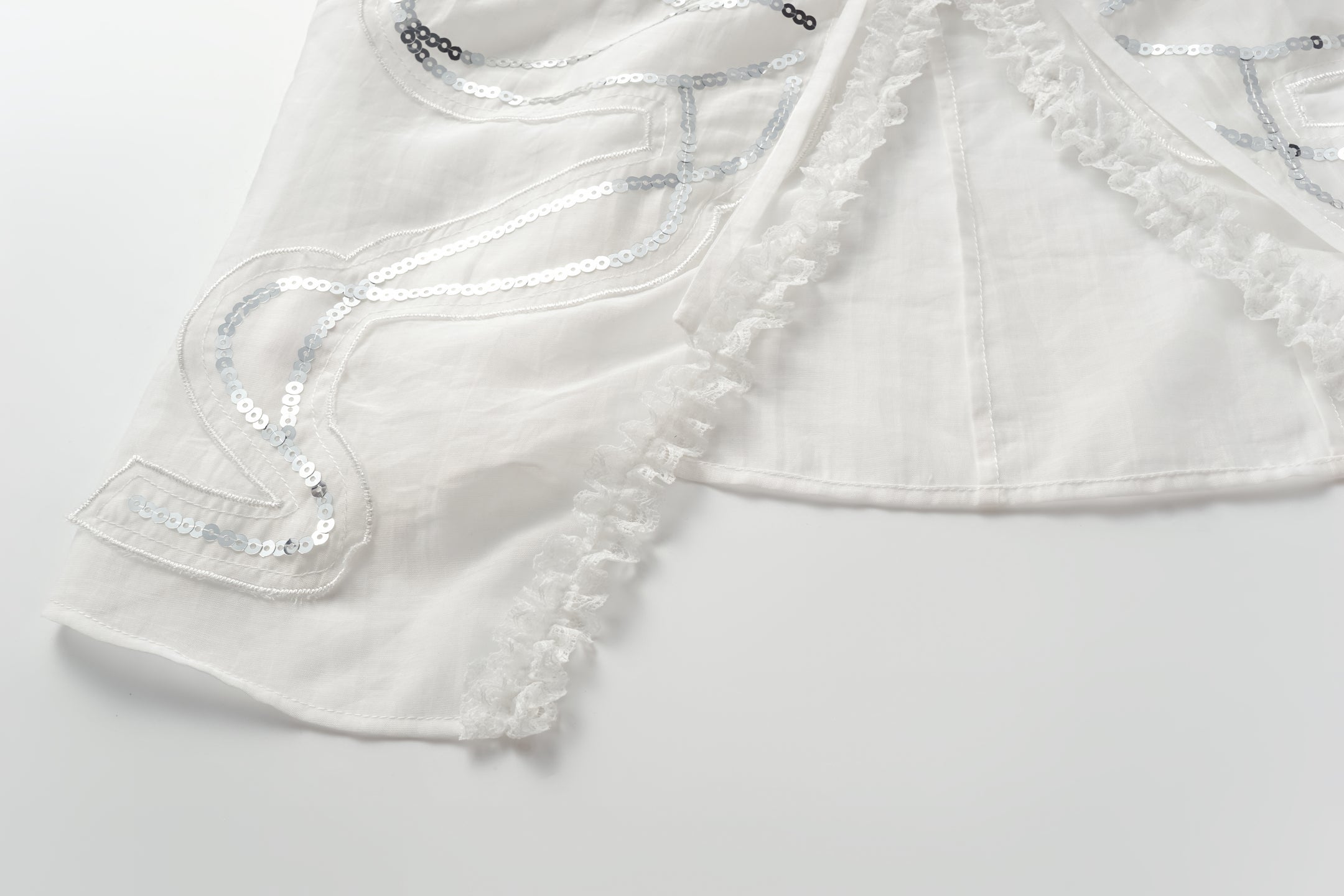 Semi-Transparent Embroidered Bow Set